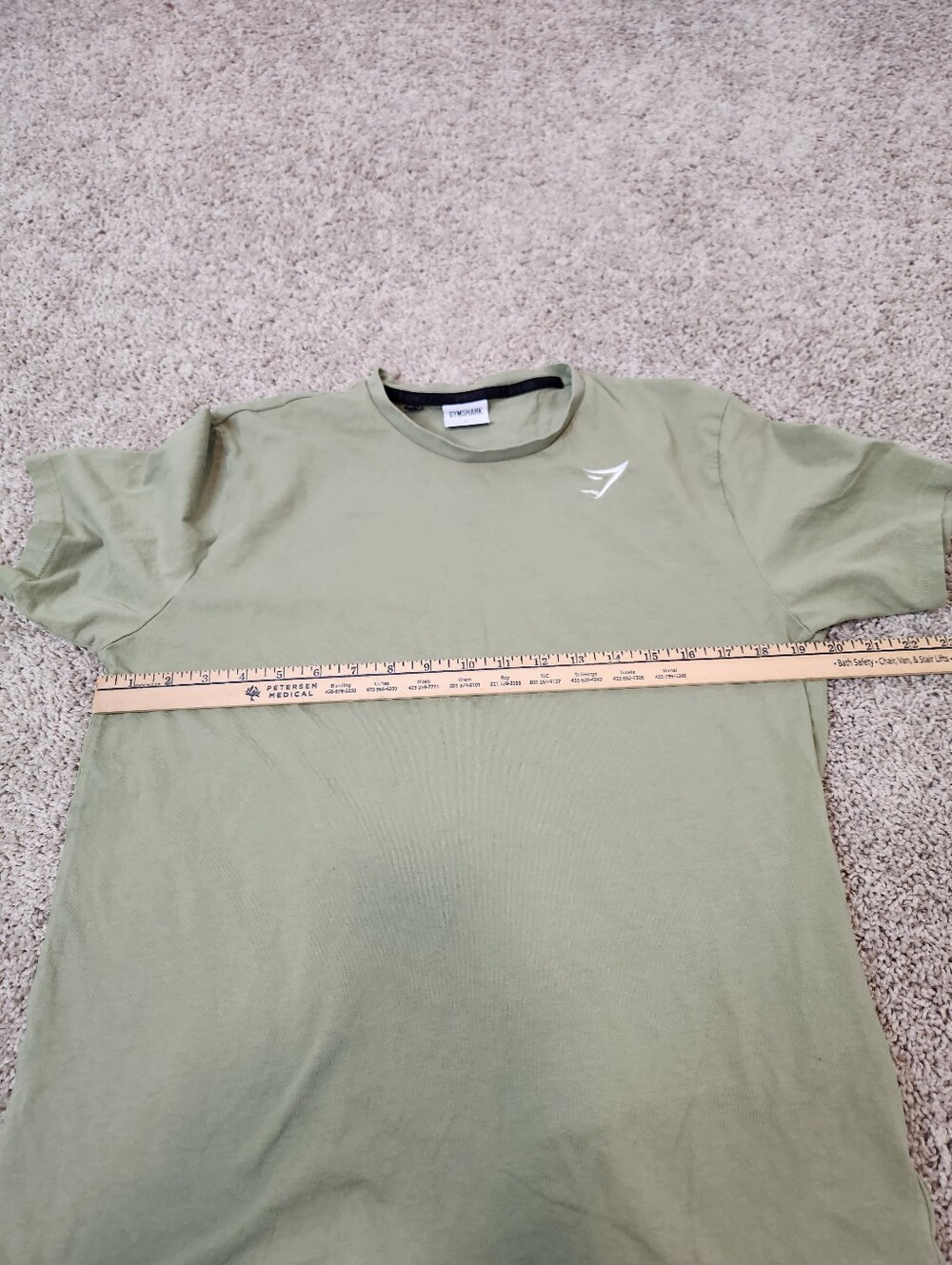 Gymshark Crest T-Shirt Size Large - Picture 6 of 7
